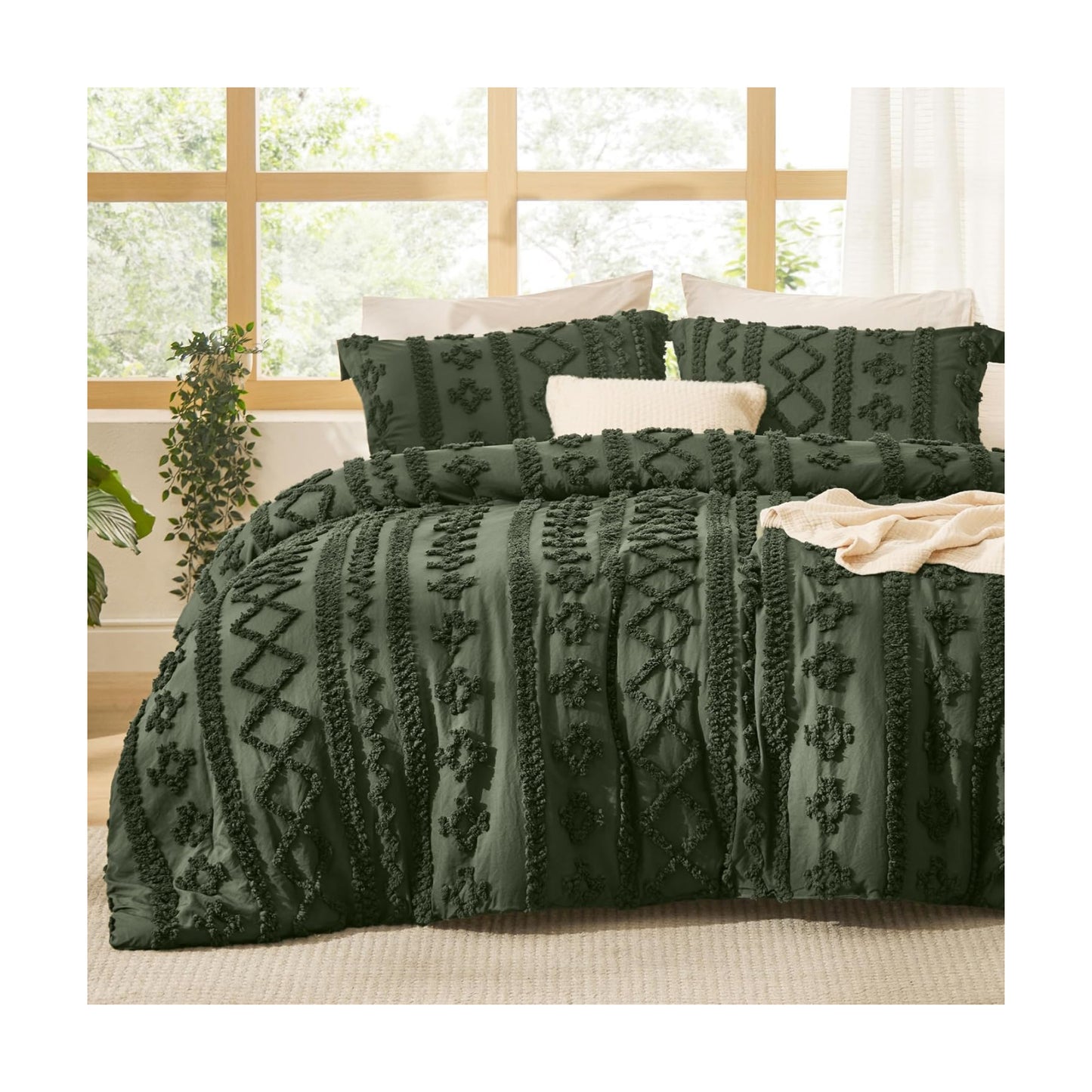 Bedsure Tufted Boho Comforter Set Oversized Queen - Olive Green Boho Bed Set, GentleSoft™ 3 Pieces Farmhouse-Style