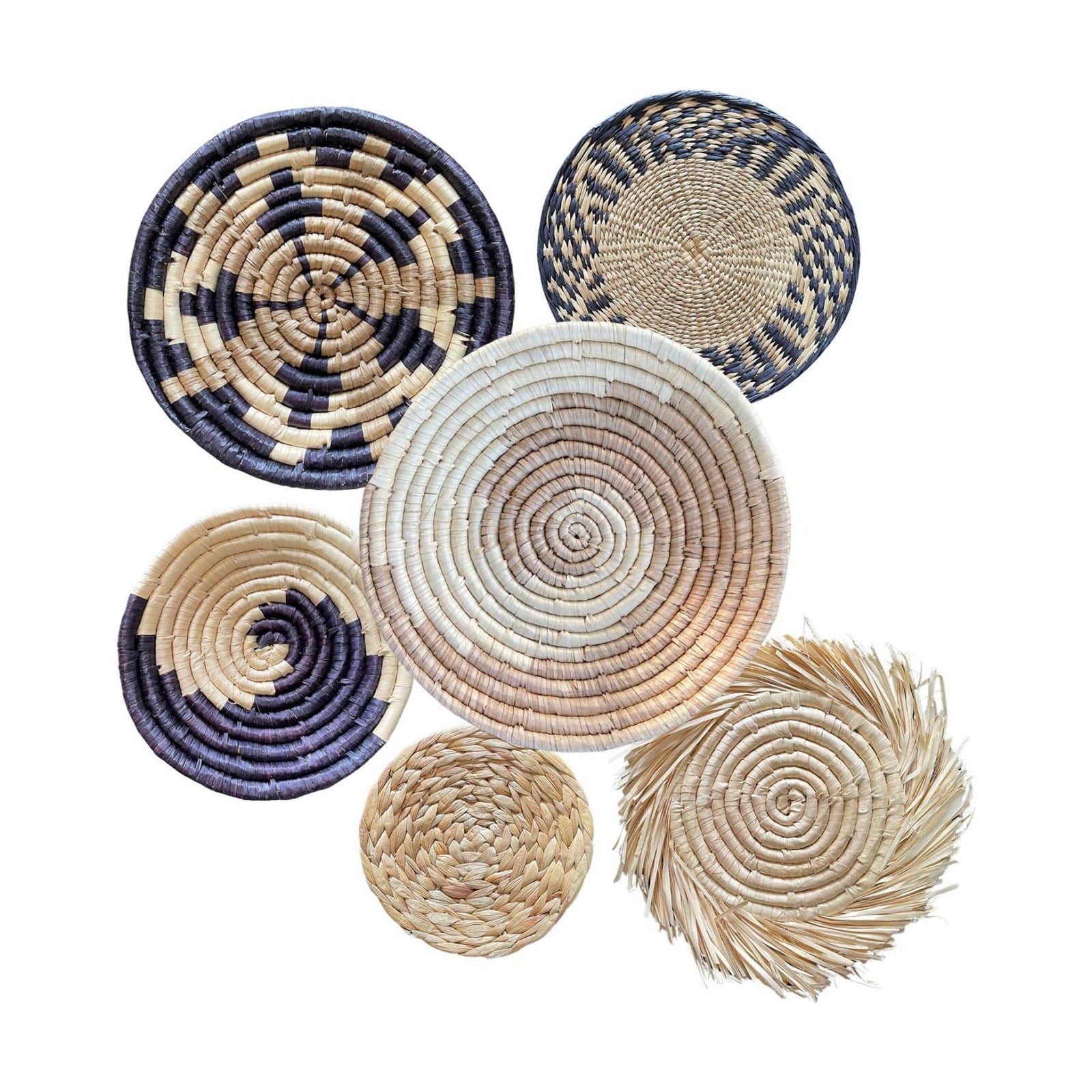 Boho Round Handmade Wall Basket Decor / Bohemian / Natural / Set of 6