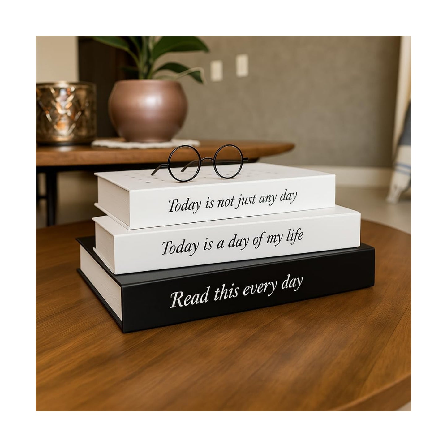Monochromatic Coffee Table Book Set / Black