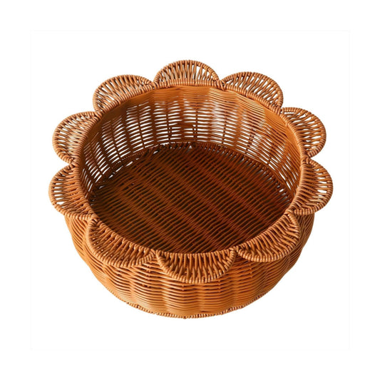Scalloped basket / Round Wicker Basket / A