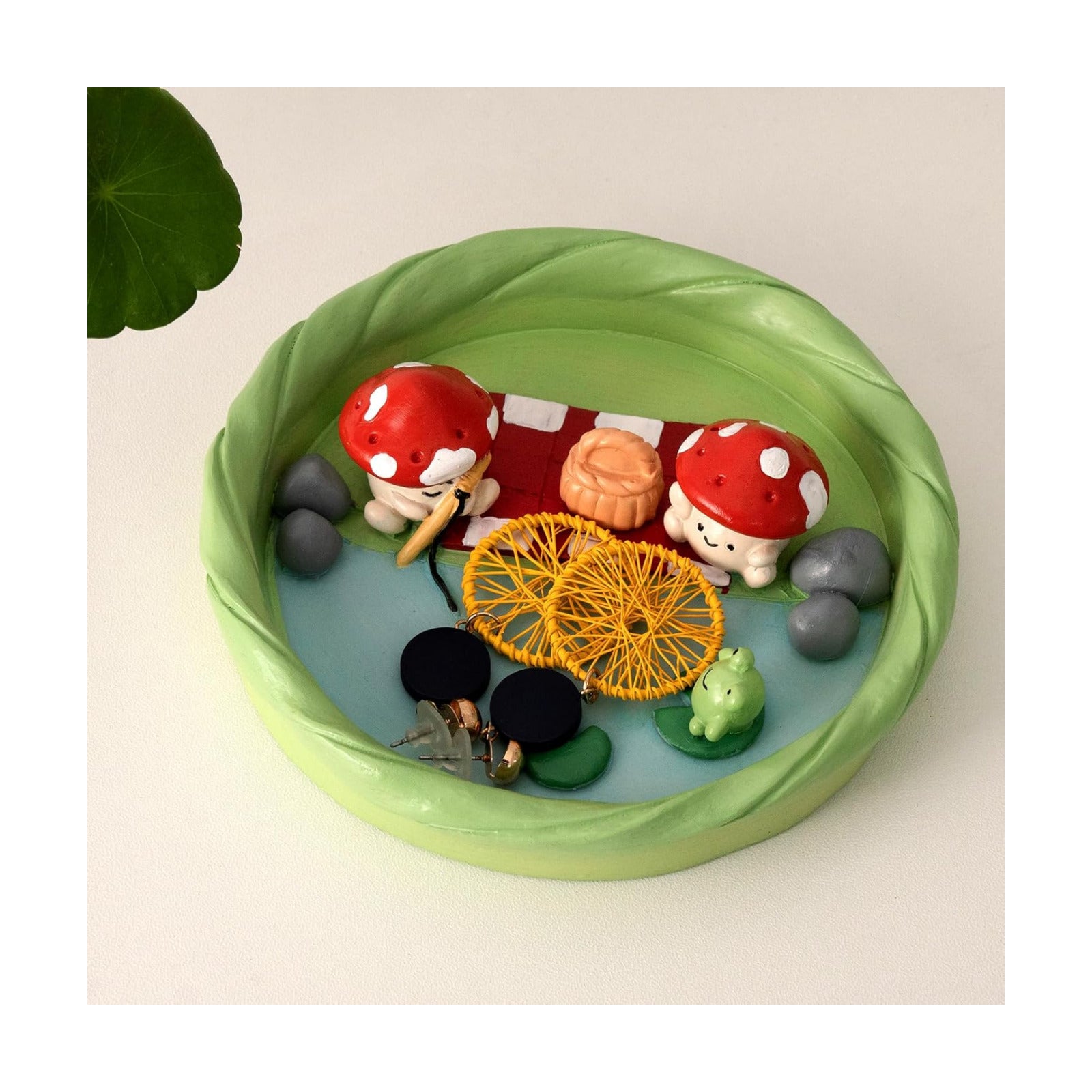 Unique Trinket Tray & Ring Holder for Girls' Rooms / Green