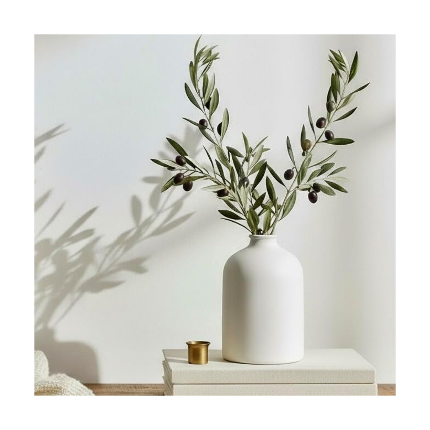 Ceramic Vase / Minimalist Modern Home Decor / White / 7 Inch