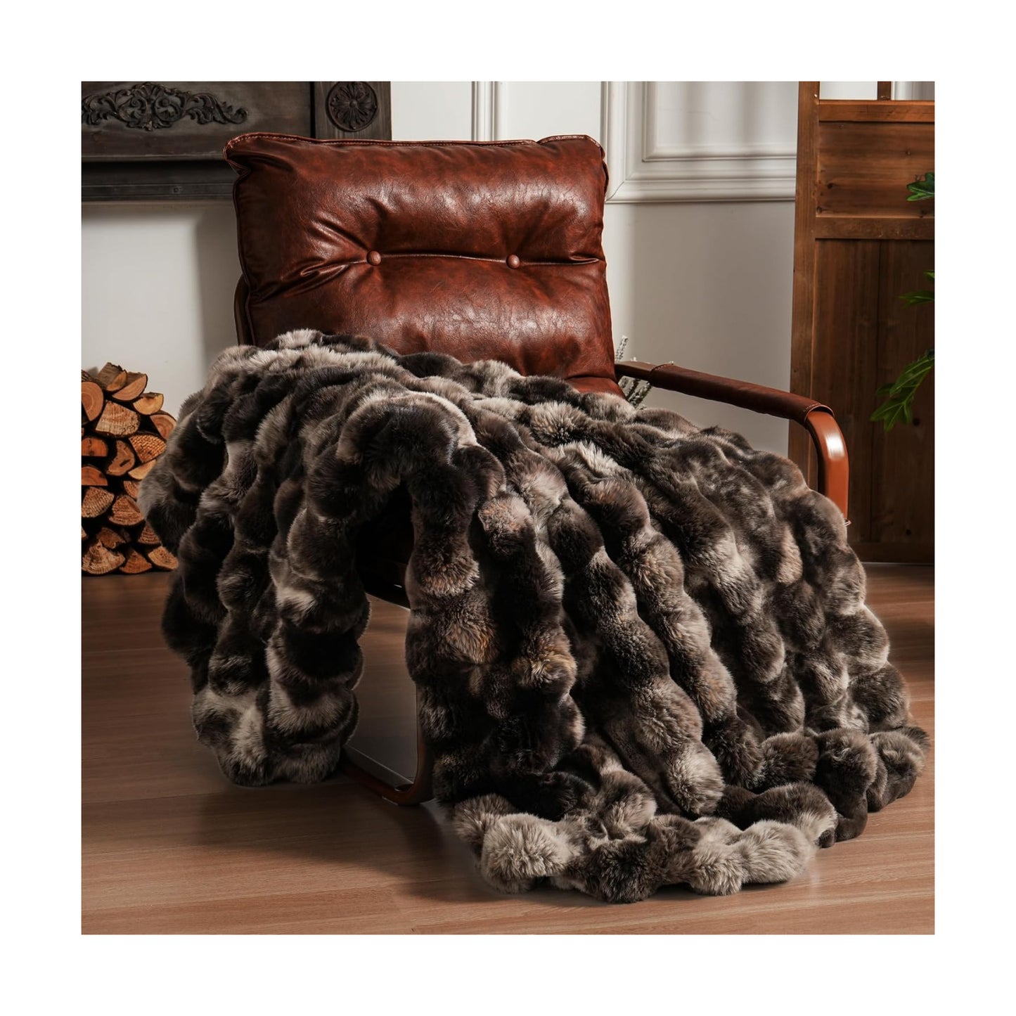 BENVWE Fluffy Faux Fur Throw Blanket for Couch, Soft Plush Thick Cozy Fuzzy Luxury Minky Bubble Blanket for Home Living