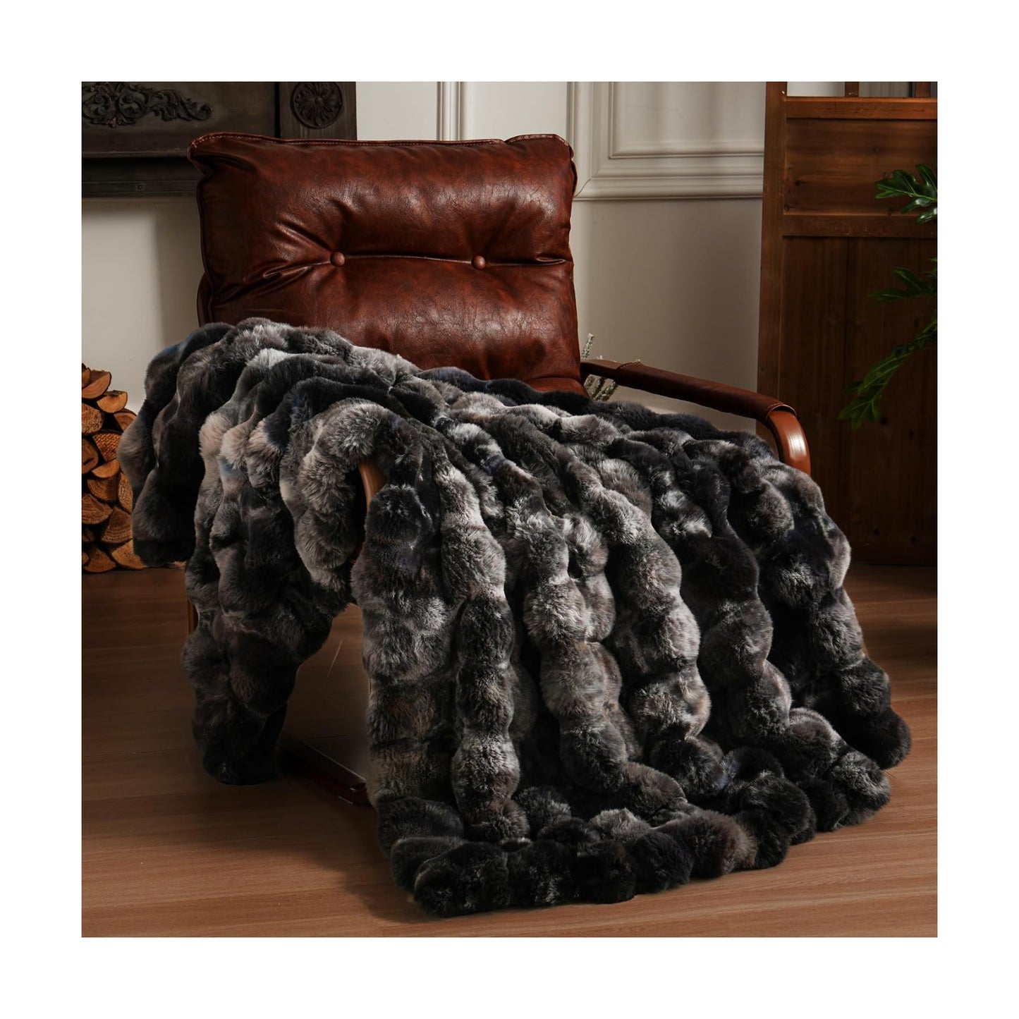 BENVWE Fluffy Faux Fur Throw Blanket for Couch, Soft Plush Thick Cozy Fuzzy Luxury Minky Bubble Blanket for Home Living