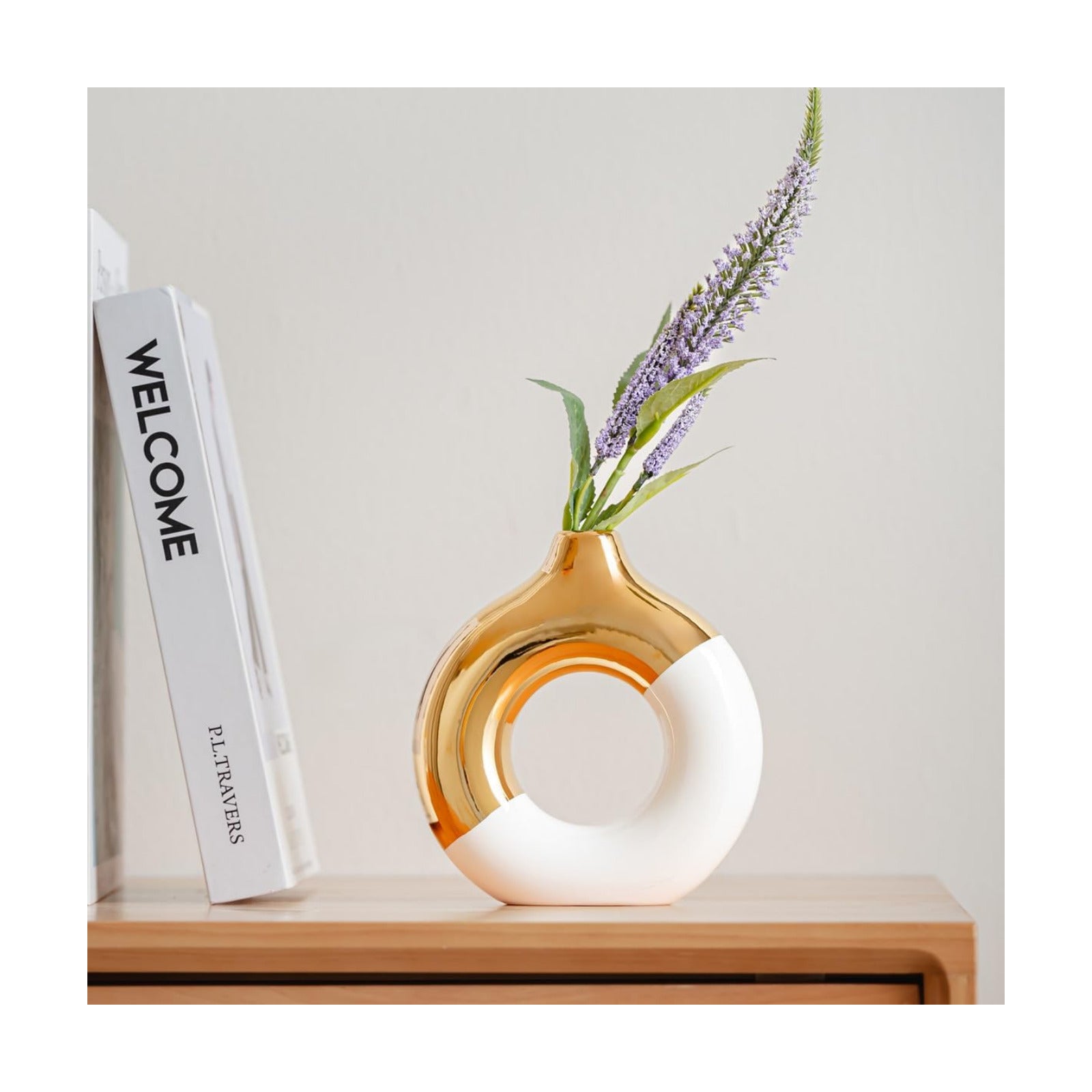 Modern Ceramic Vase for Pampas Grass / Small / White Gold