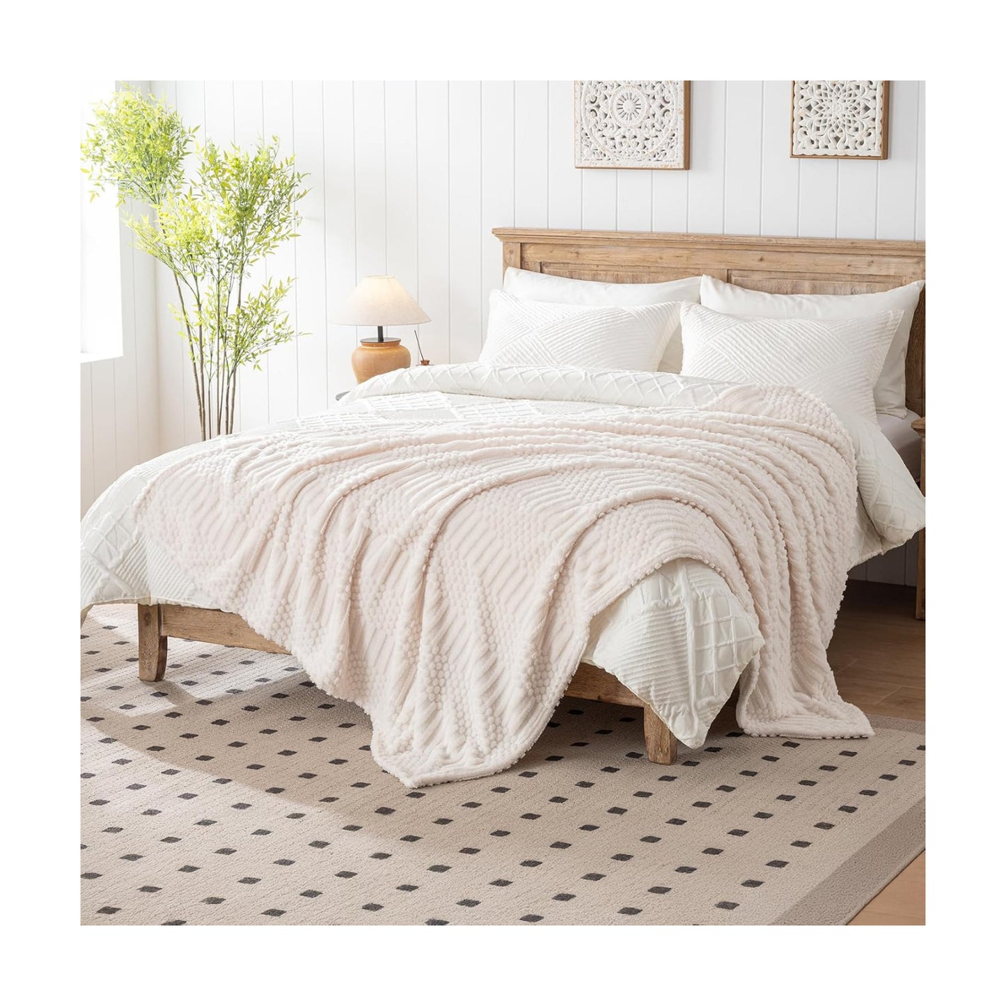 60x80 Inch Beige Twin Blanket - Soft & Fluffy Fleece, Cute & Aesthetic, Perfect for Sofa, Couch, Chair, Bed, Living