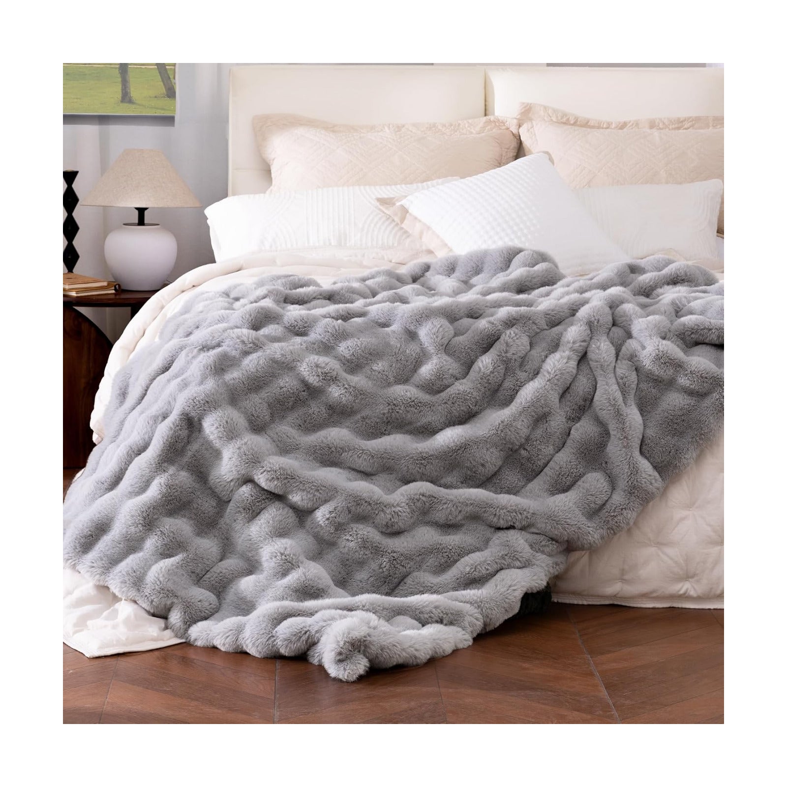 Ultra Soft Cozy Faux Fur Throw Blanket, Fuzzy Plush Thick Bubble Blanket, Oversize Luxury Fluffy Blanket for Couch