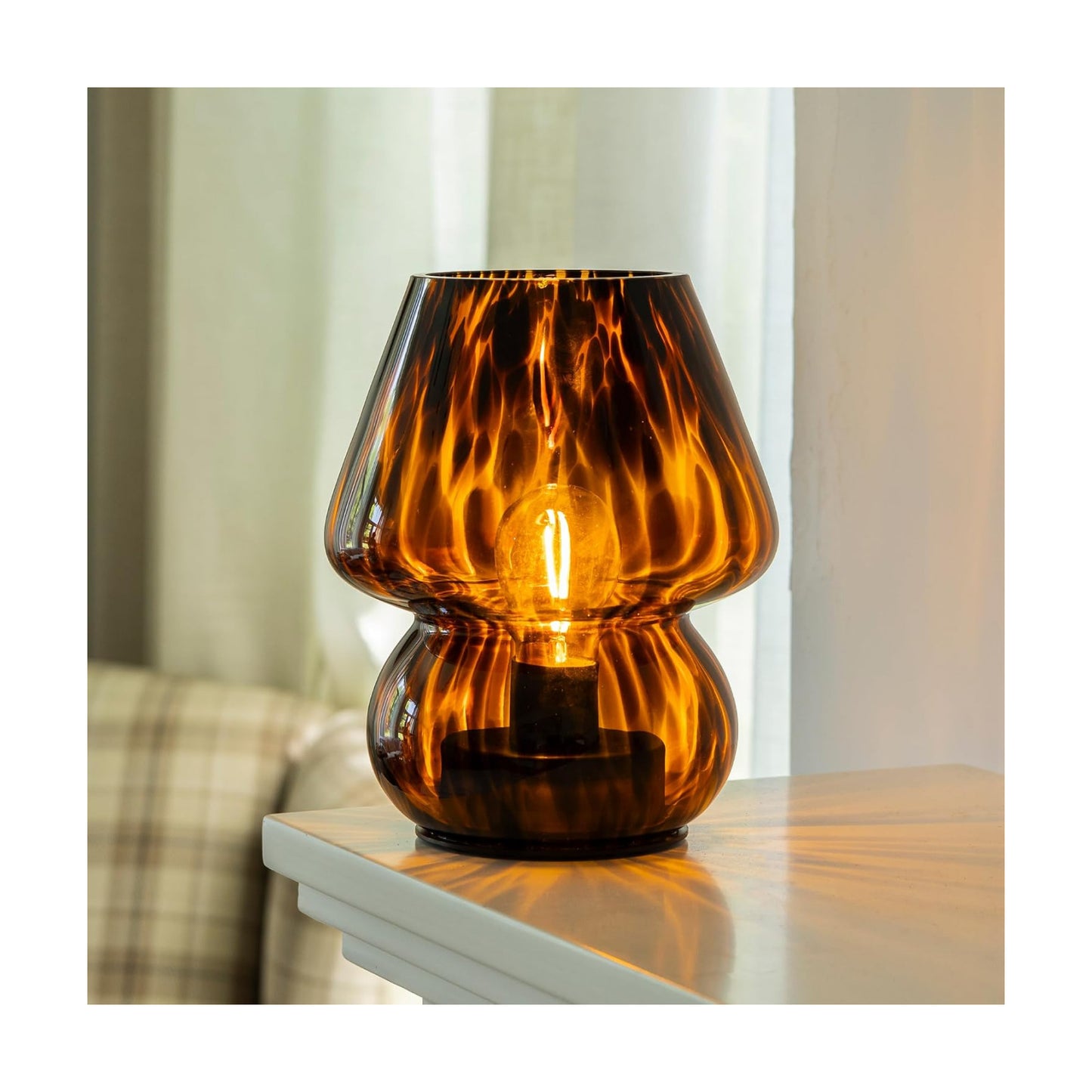 Vintage Small Table Lamp / Amber