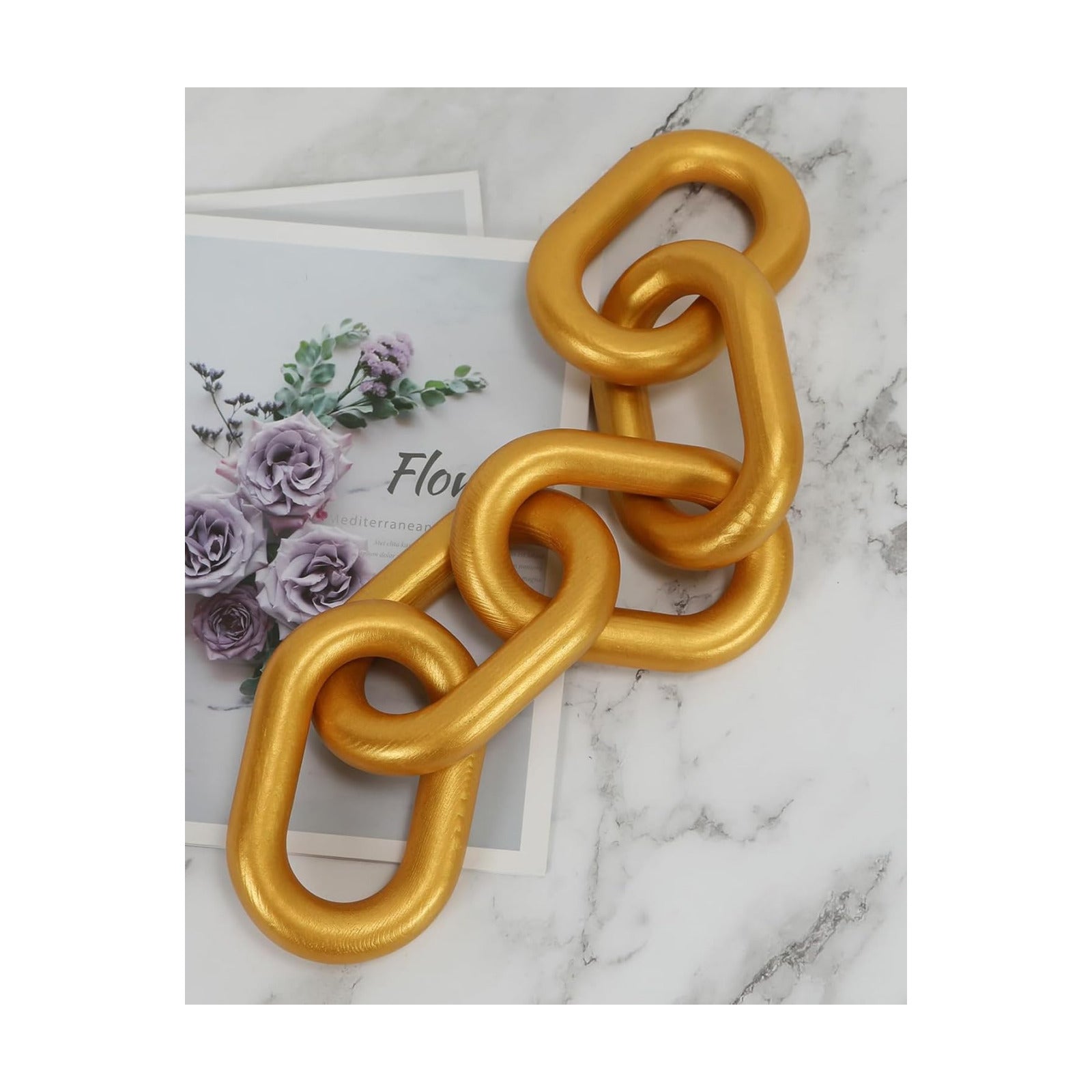 Golden Wood Chain Link Decor / Gold / 22"D x 3.9"W