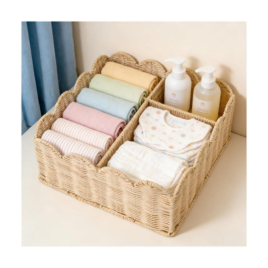 Woven Natural Basket / Off White