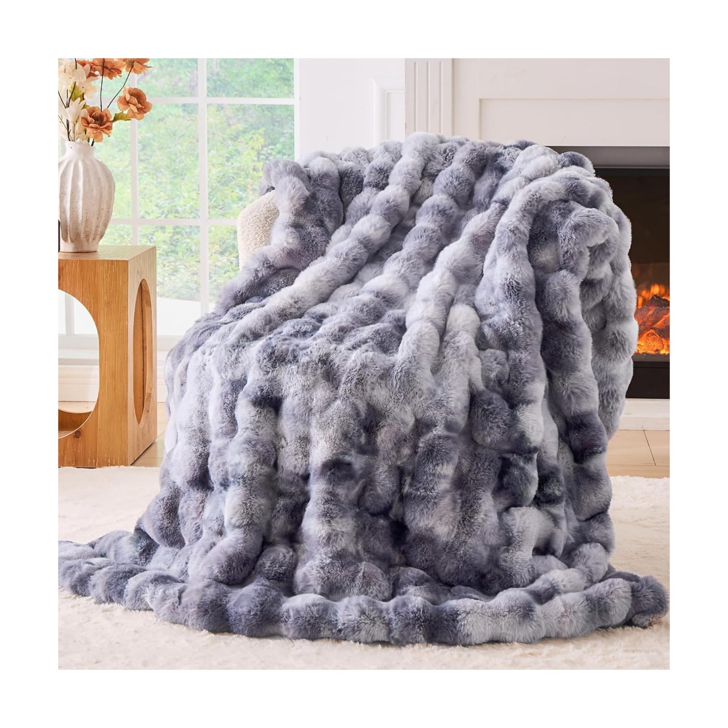 BENVWE Fluffy Faux Fur Throw Blanket for Couch - Soft, Plush, Thick, Cozy, Fuzzy Luxury Bubble Blanket for Home Living