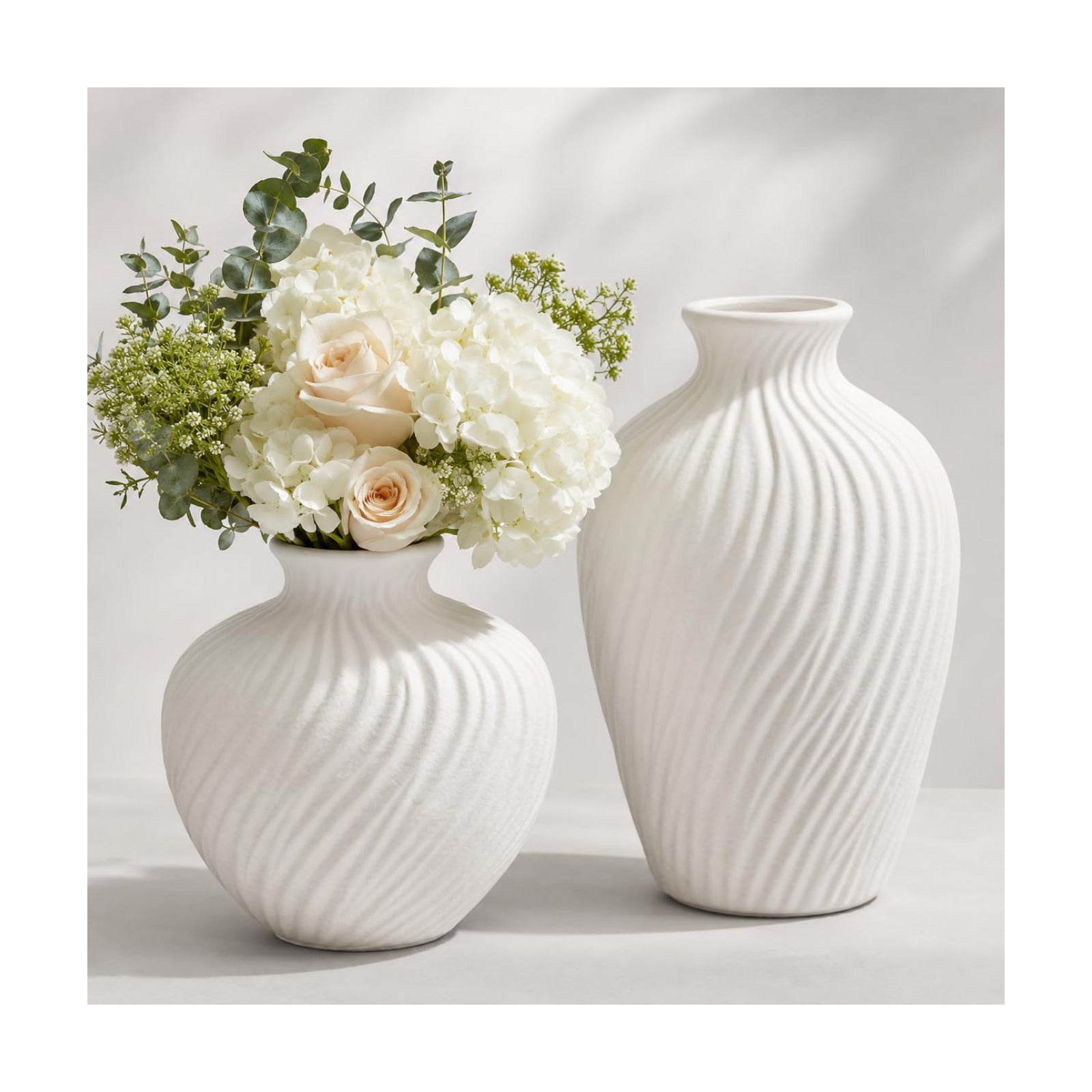 Ceramic Vase / Modern Flower Vases / White / Set of 2