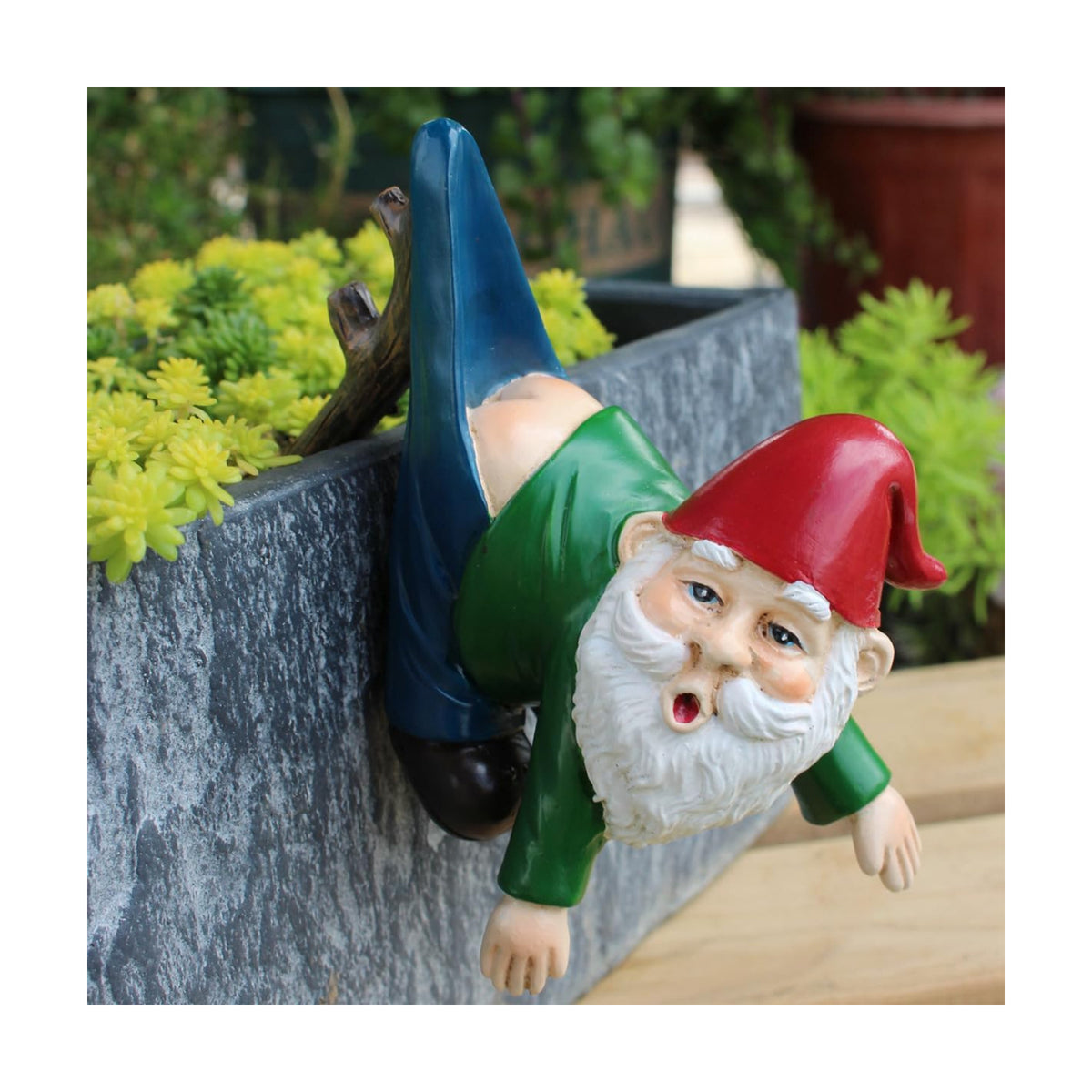 Gnome Figure Plant Pot Hanger, Turtle Flower Pot Hugger, Resin Gnome Statue, Funny Pot Huggers for Planters, Cute Climbing Tortoise Flower Pot Hugger, Garden Fence Balcony Patio Yard (GNOME)