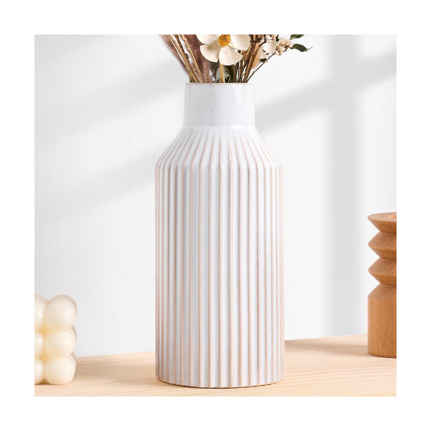 Beige Ceramic Vase / 1 White Beige / 8 Inch