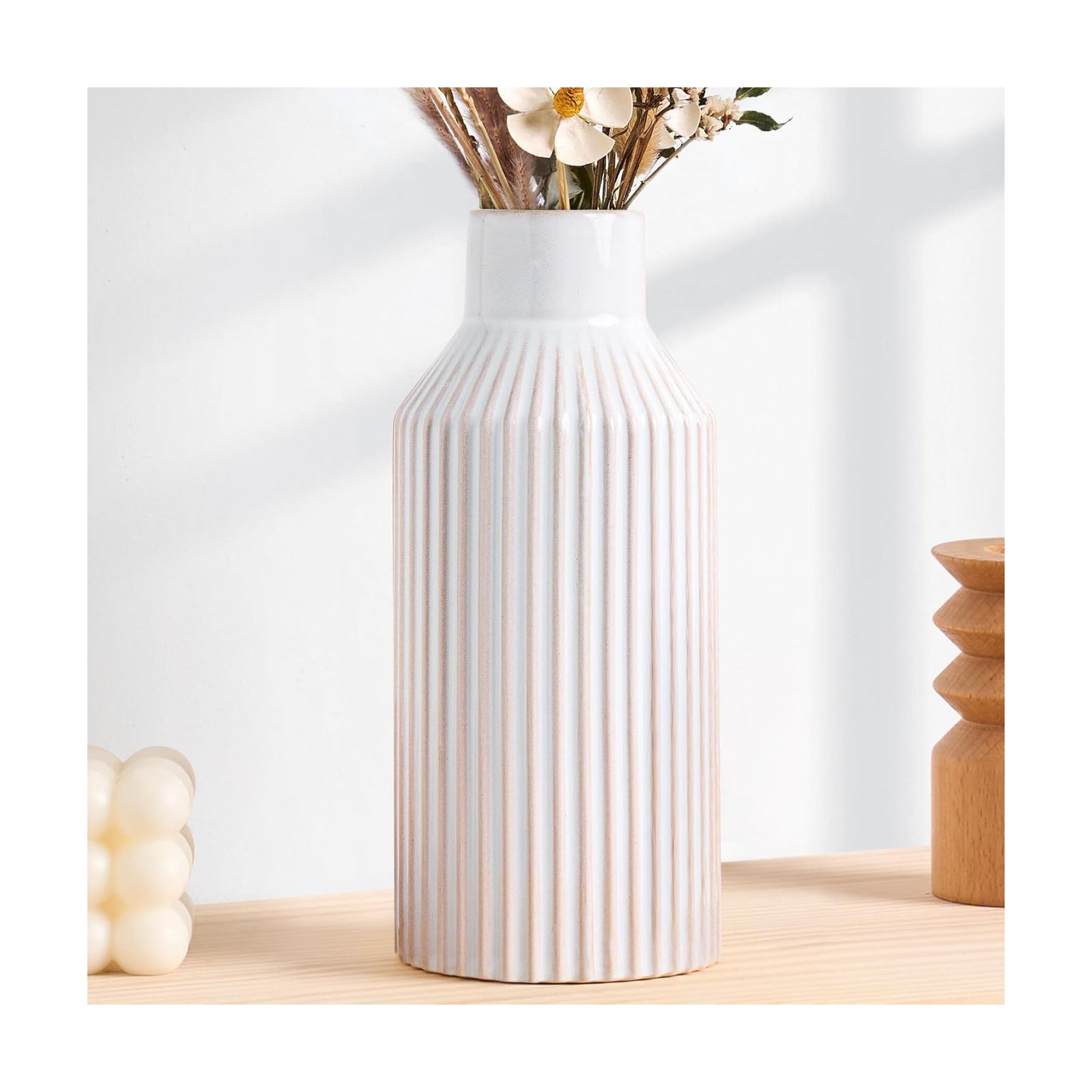 Beige Ceramic Vase / 1 White Beige / 8 Inch