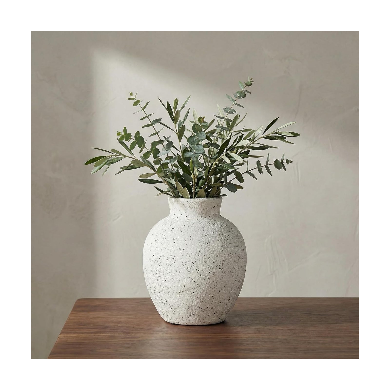 Rustic Ceramic Vase / White / 6.1 Inch