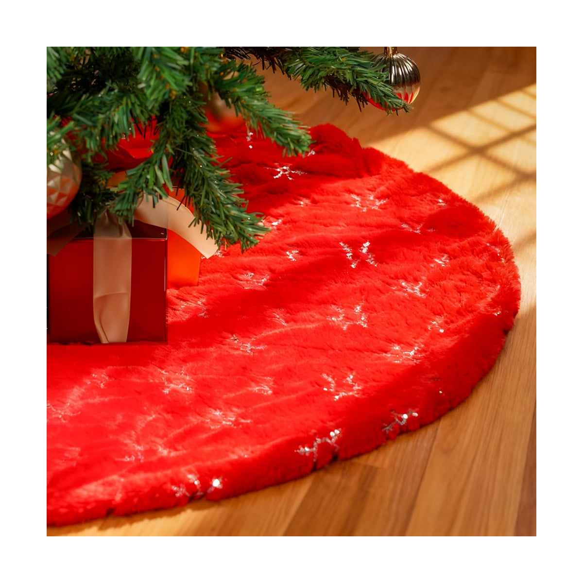 Christmas Tree Skirt Red, 36 Inch Large Soft Plush Xmas Tree Skirts, Double Layer Luxury Tree Skirt w/Silver Snowflake Sequin, Christmas Trees Decoration for Holiday Party Indoor Party Home Decor