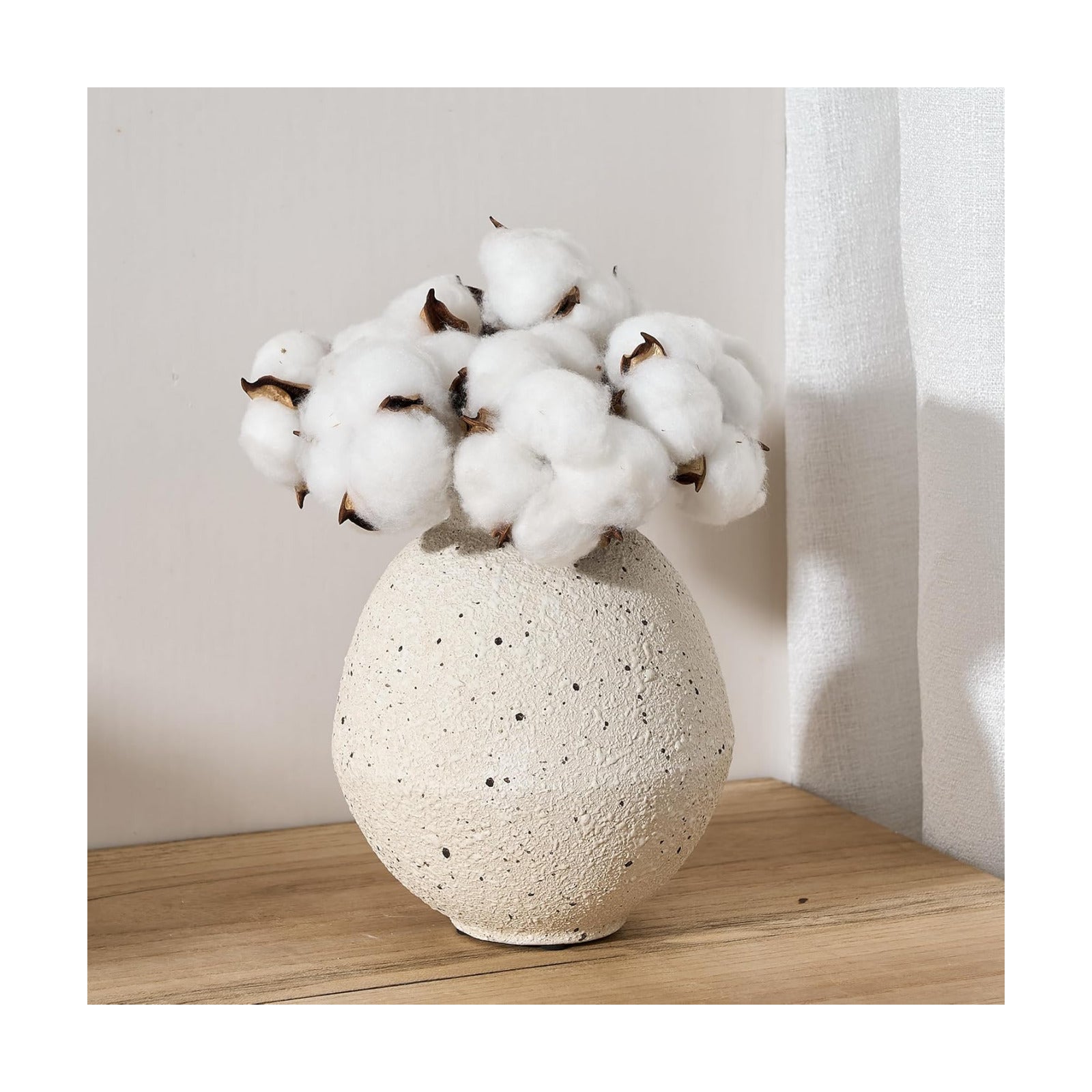 Ceramic Flower Vase / Cream-white- 6.22 / 6.22 Inch