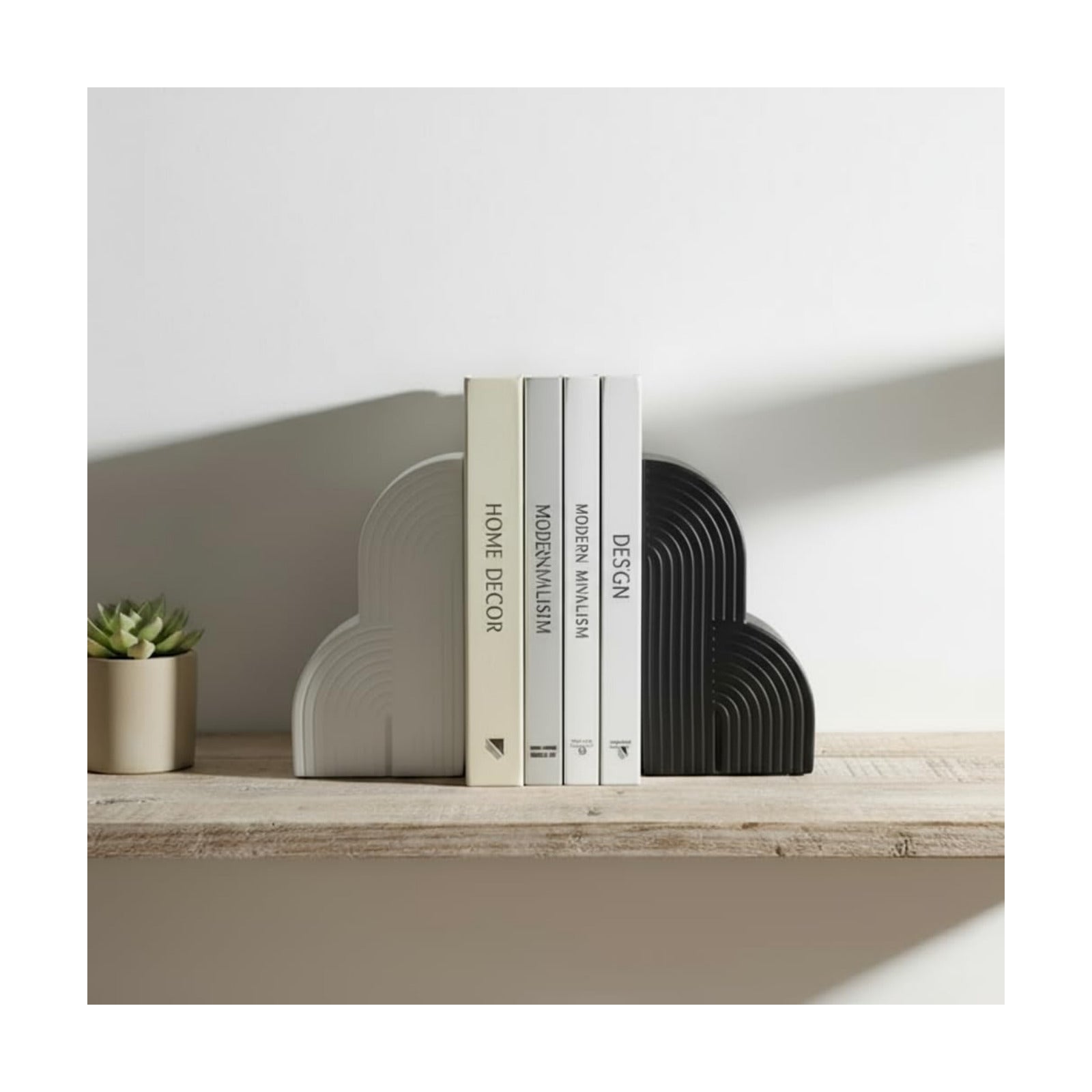 Modern Bookends for Heavy Books / Black and White