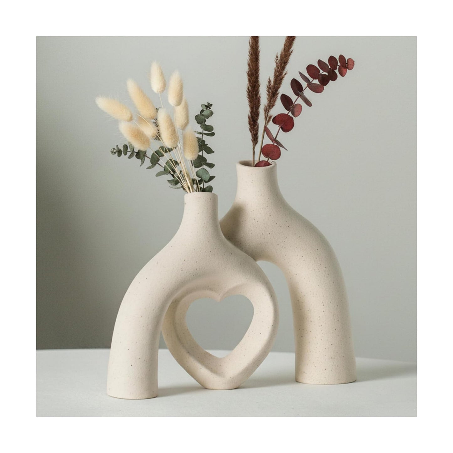 Snuggle Hollow Hug Donut Ceramic Vase / Heart - Beige / 8.3 Inch