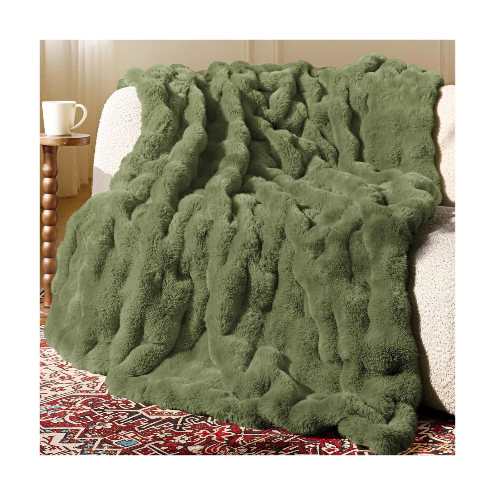 Ultra Soft Cozy Faux Fur Throw Blanket, Fuzzy Plush Thick Bubble Blanket, Oversize Luxury Fluffy Blanket for Couch
