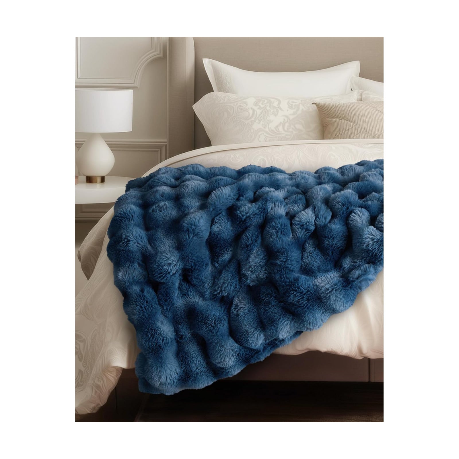 Ultra Soft Cozy Faux Fur Throw Blanket, Fuzzy Plush Thick Bubble Blanket, Oversize Luxury Fluffy Blanket for Couch