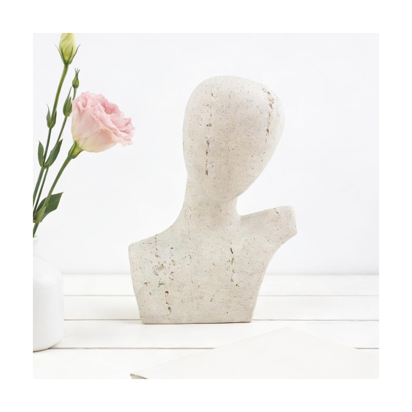 No Face Thinker Statue Accents / White