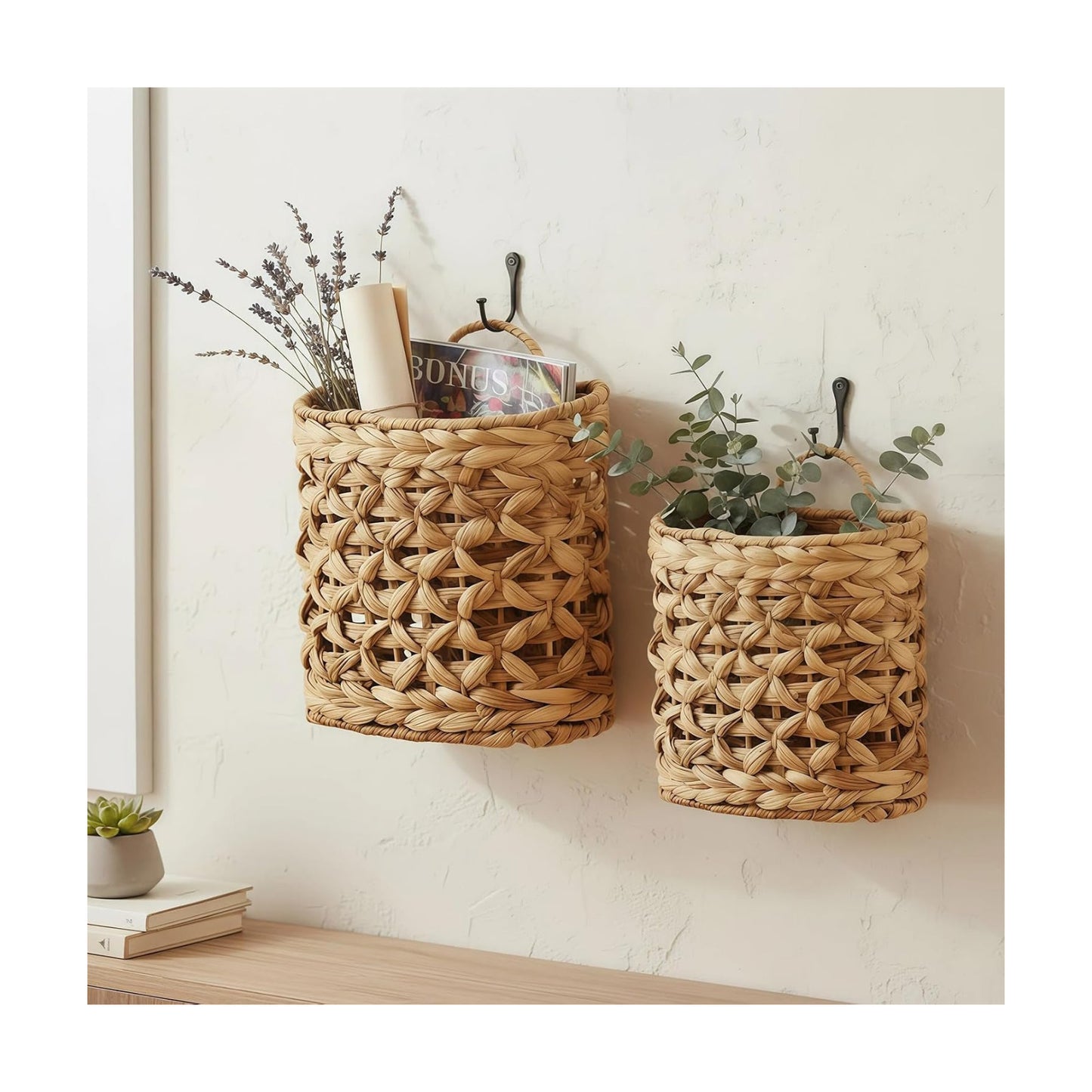 Wicker Wall Hanging Basket / Natural / Set of 2
