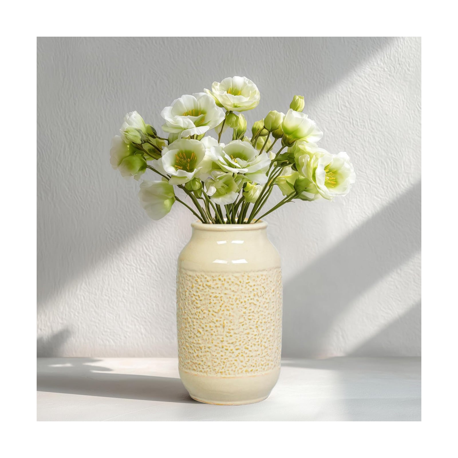 Modern Farmhouse Vases / Beige / 9 Inch
