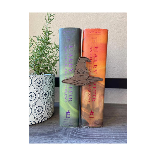 Bookshelf Decor Accessory/Bookish merch/Gift for book lover/Book Nook / Witch Hat