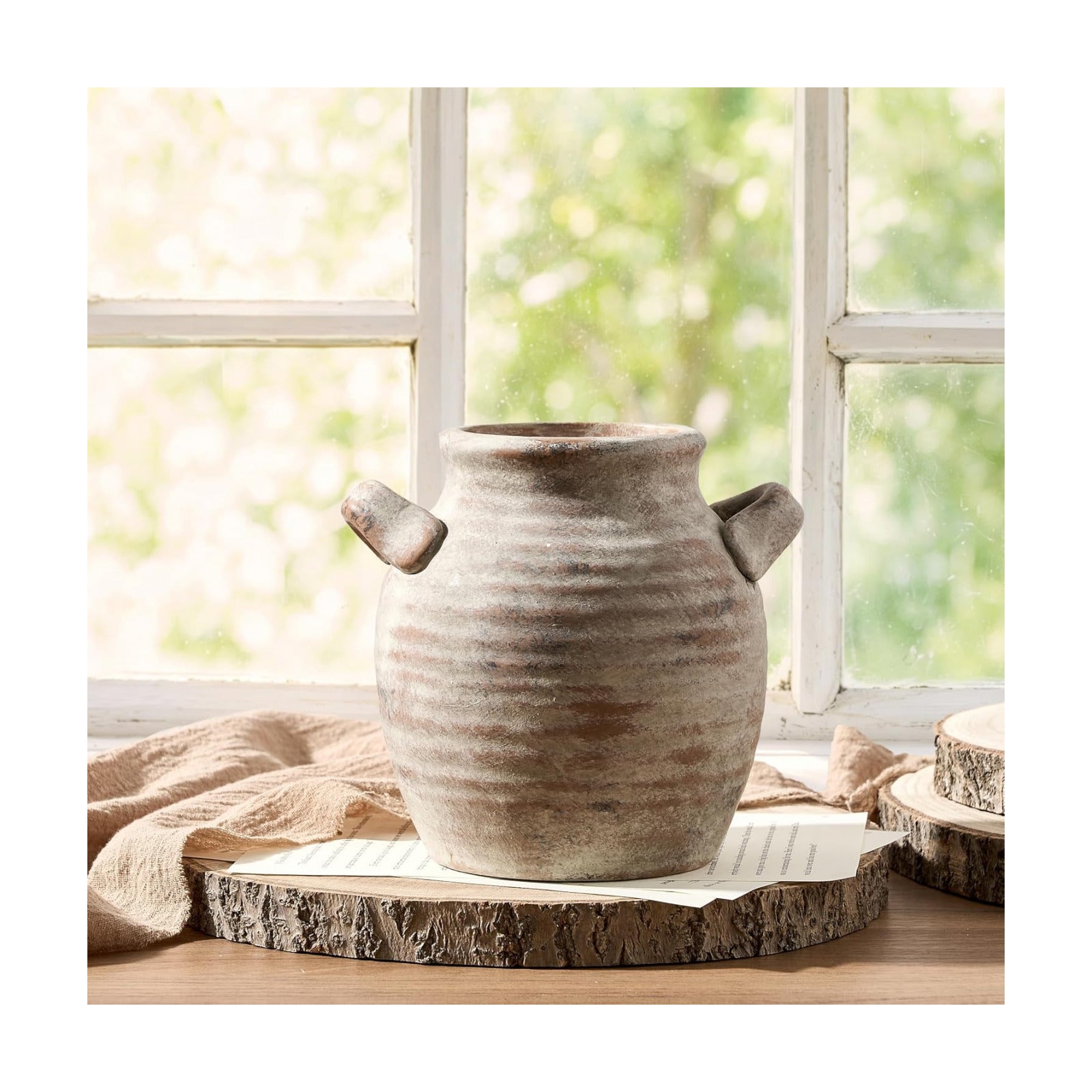 Farmhouse Table Vases / 6" Retro
