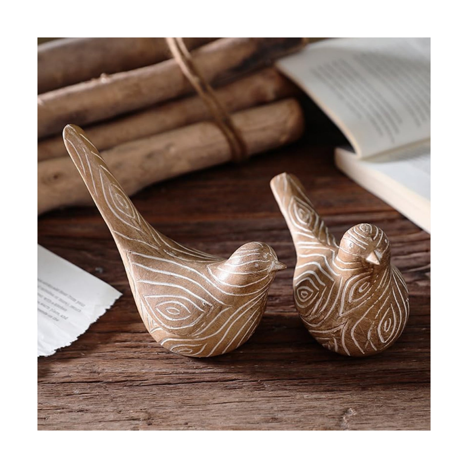 Bird Statues Home Decor / A Set
