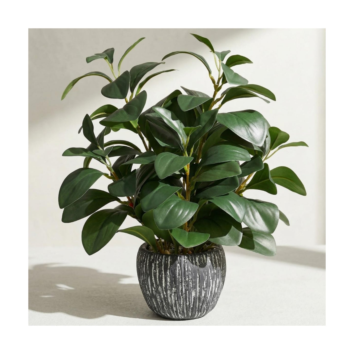 Lifelike Potted Faux Plants / Artificial Plants / 13.2 Inch
