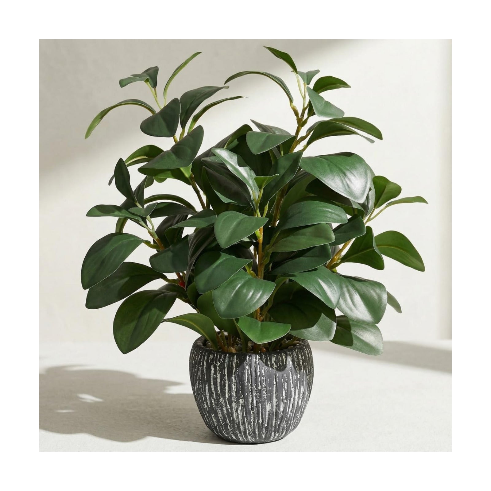 Lifelike Potted Faux Plants / Artificial Plants / 13.2 Inch