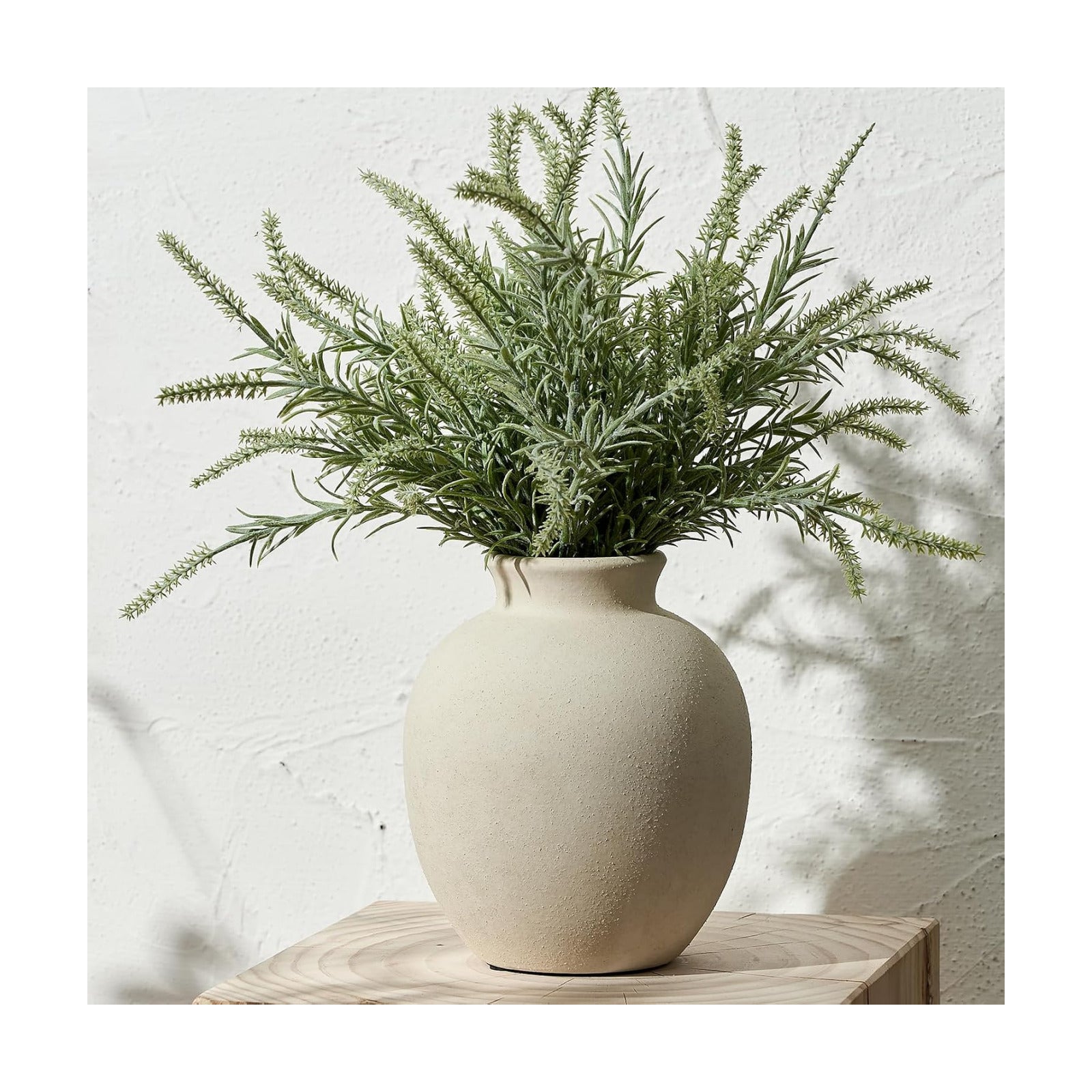 Ceramic Decorative Flower Vase / 1007-white / 7.48 Inch