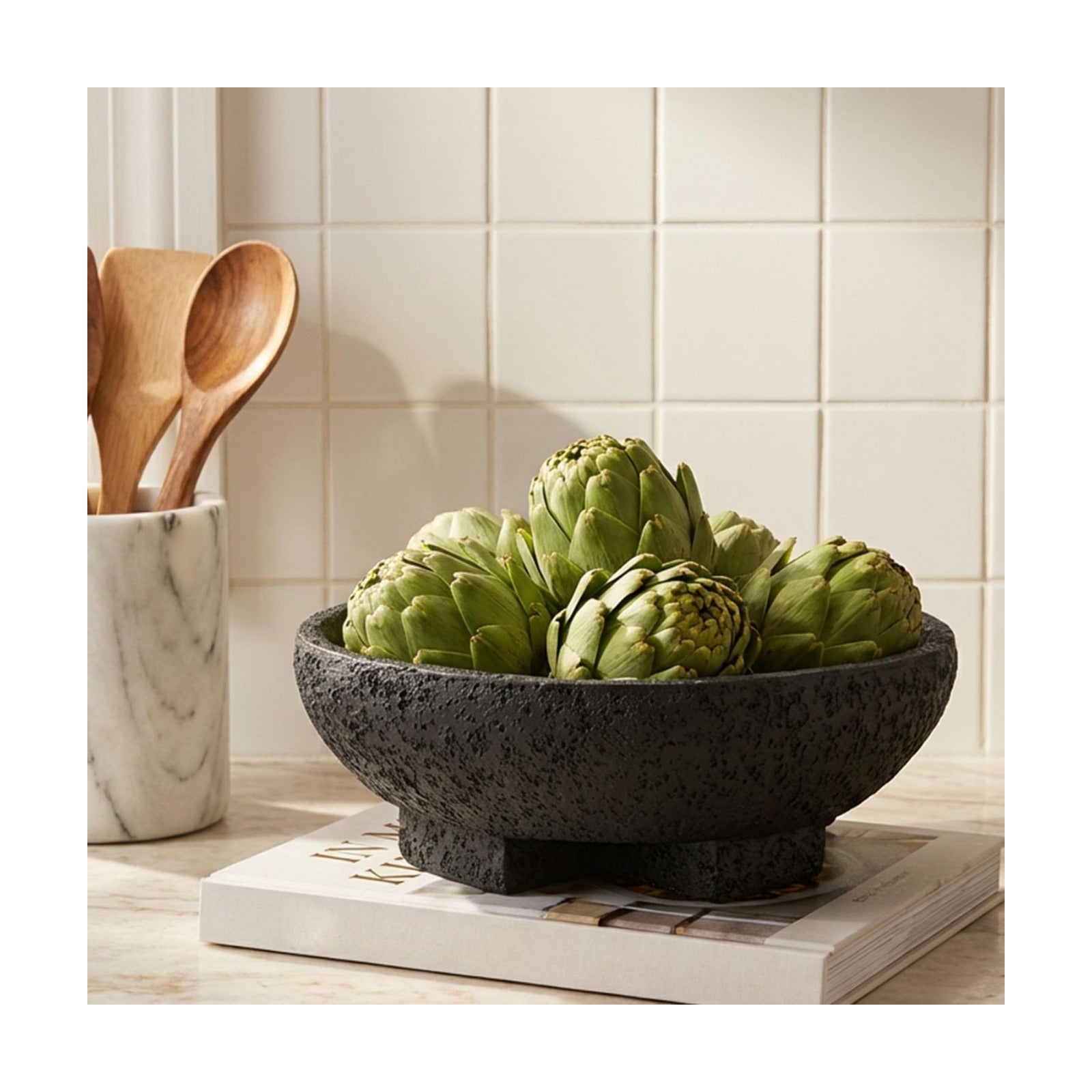 Black Decorative Bowls / Black-9.85in / Resin