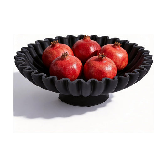 Scalloped Pedestal Bowls / Black