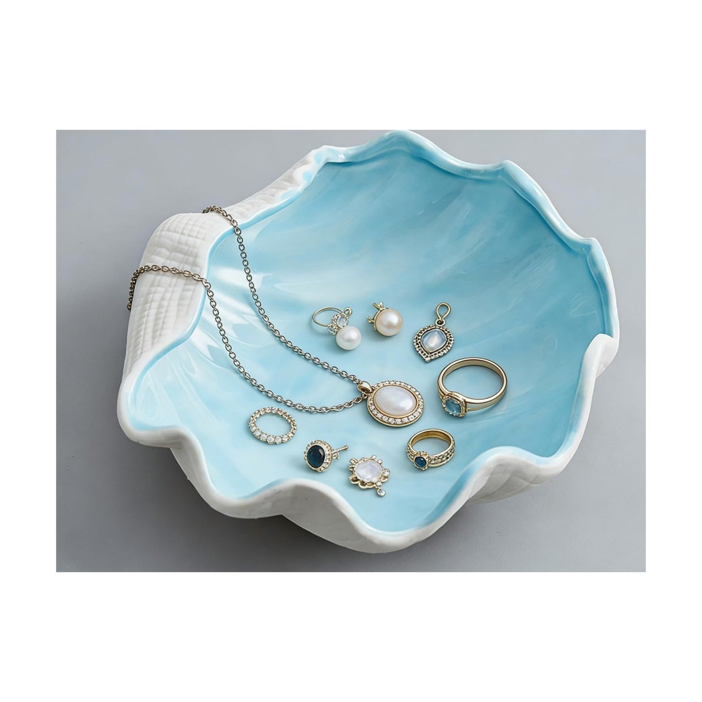 Ocean Themed Ring Holder / Blue Shell