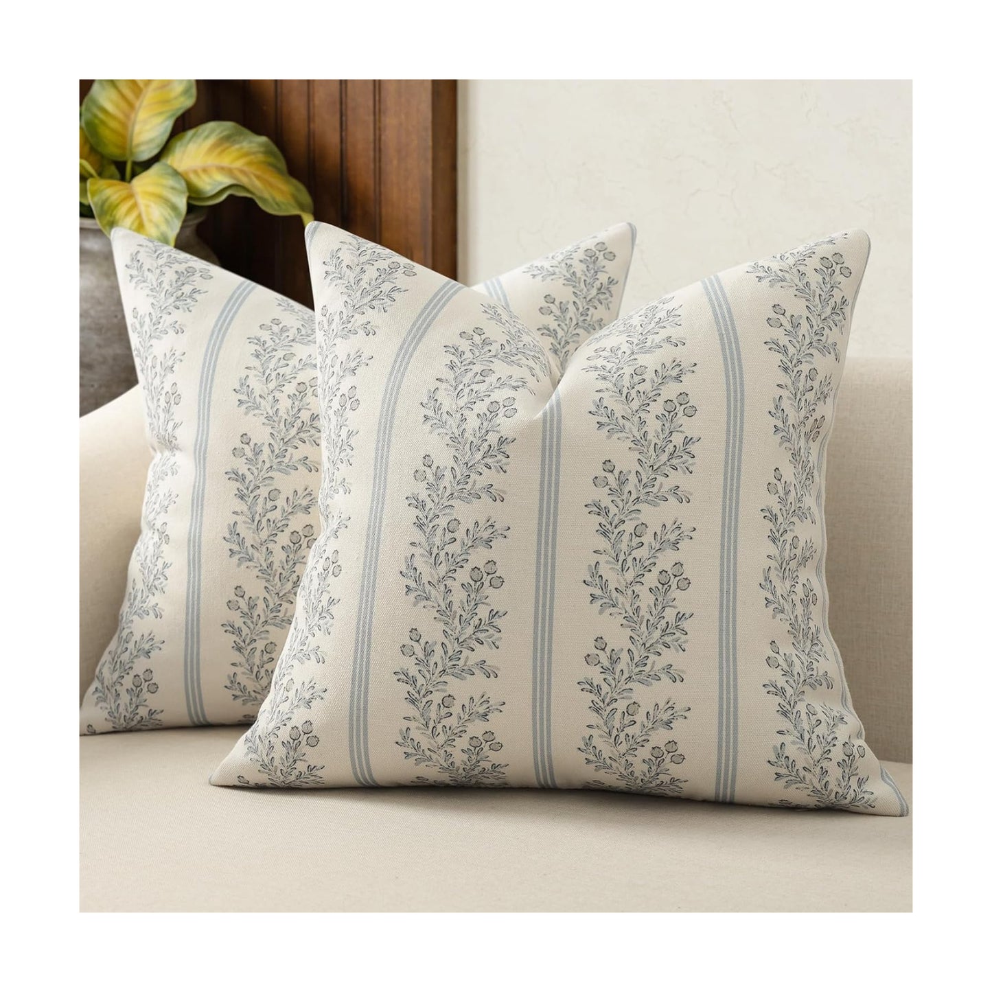 Vintage Throw Pillow Covers / Light Blue / 18 x 18 / Set of 2