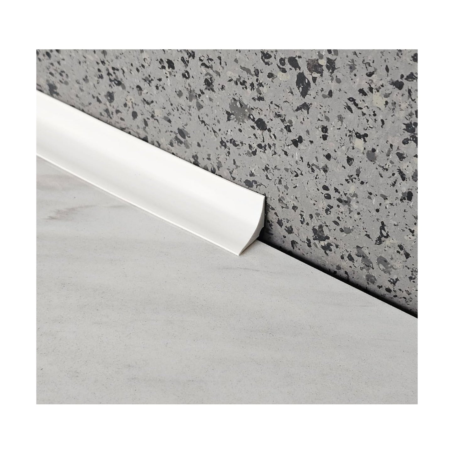 Peel and Stick Wall Molding Trim / White / 4/ Ft