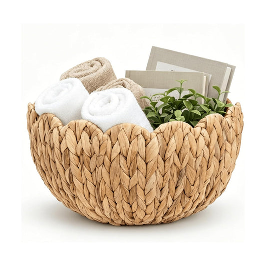 Large Scalloped Wall Basket / Natural / 16 x 7 x 10