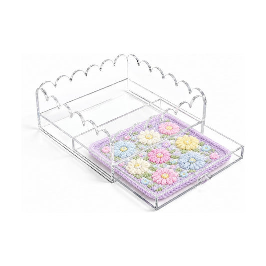 Acrylic Tray / Scalloped Acrylic Tray / 7*7*2.5in / Clear / 7 x 7