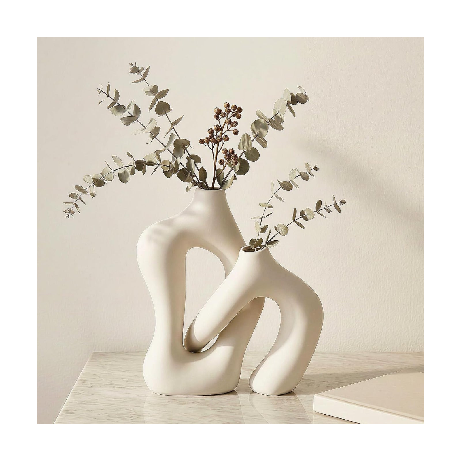 Hollow Ceramic Vase / White / Set of 2