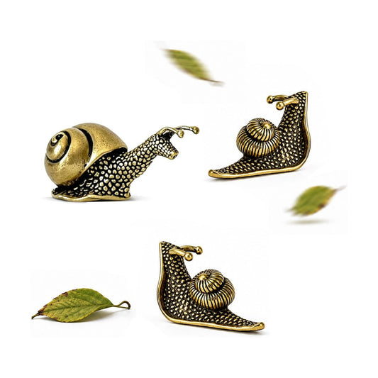 Vintage Mini Copper Snail Figurines for Desk / Set of 3